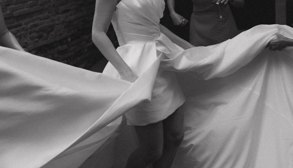Robe de mariée d&rsquo;occasion, neuve ou en location : interview d&rsquo;un showroom près de Toulouse